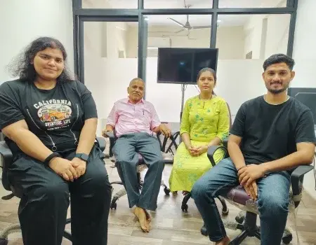 RCC and Steel design course students in classroom at Nemi Designing Center.